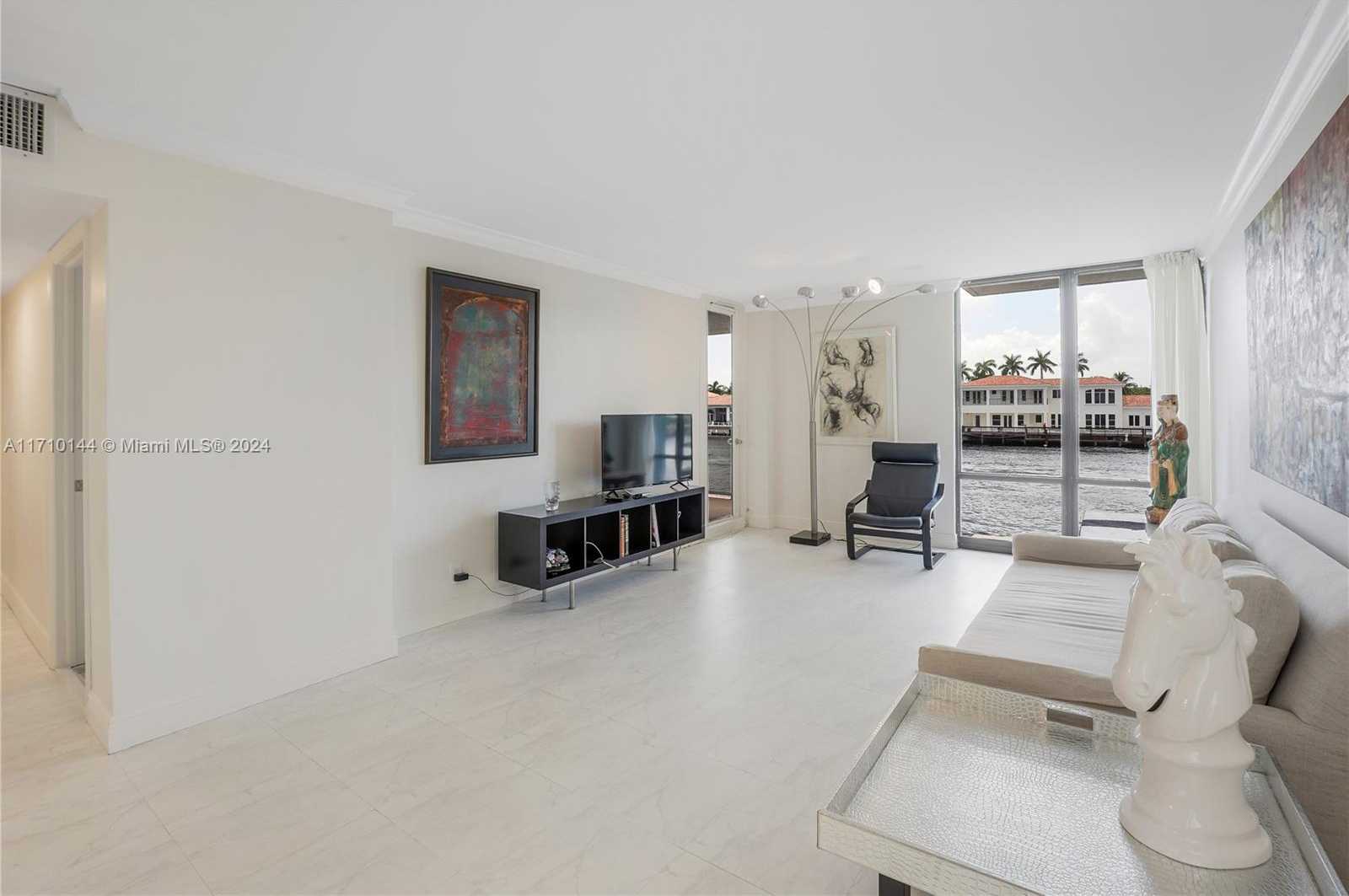 Small Image of 1600 SOUTH OCEAN DR #2F, Hollywood Number 8