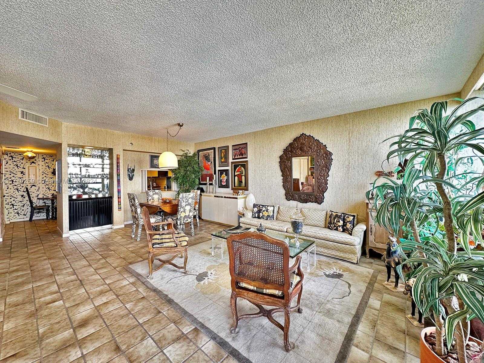 Small Image of 520 BRICKELL KEY DR #A1802, Miami Number 12