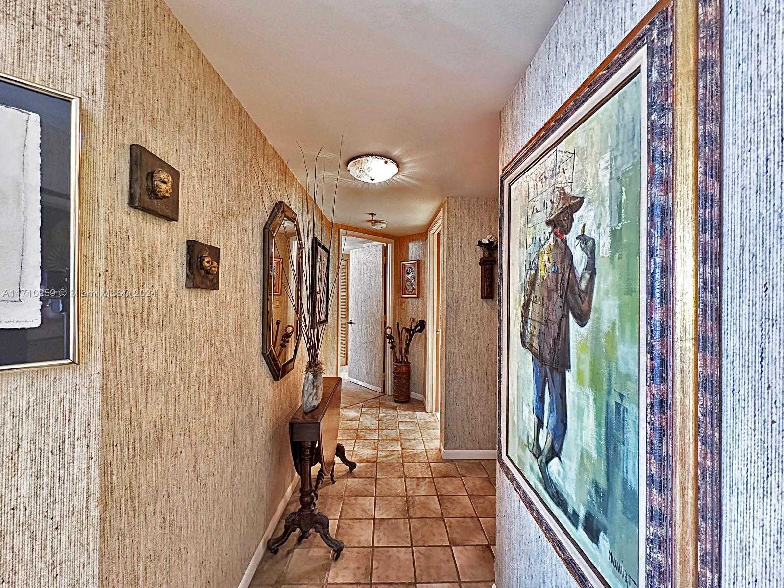 Small Image of 520 BRICKELL KEY DR #A1802, Miami Number 14