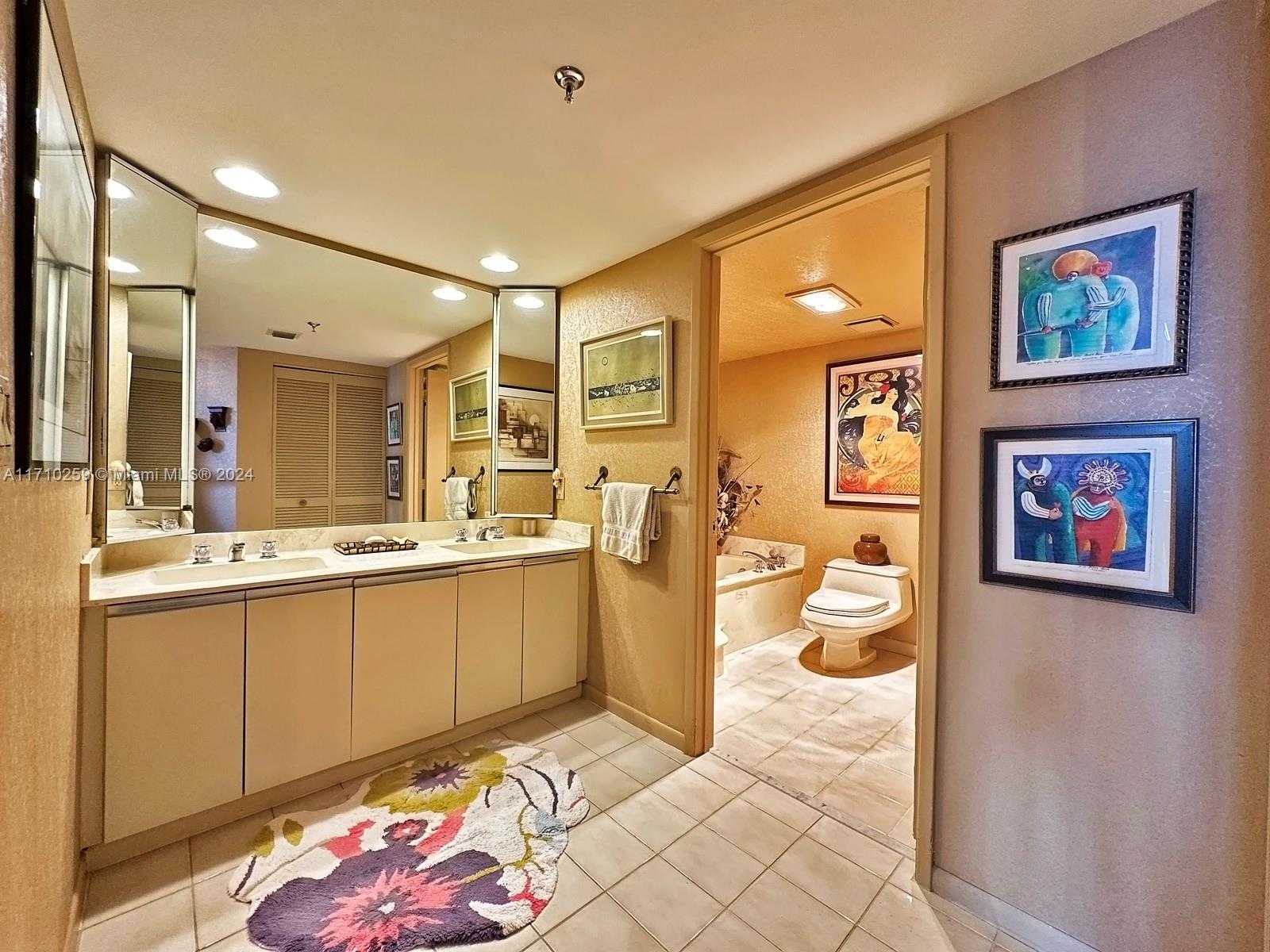 Small Image of 520 BRICKELL KEY DR #A1802, Miami Number 19