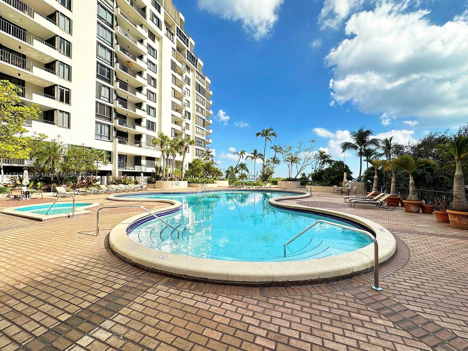 Small Image of 520 BRICKELL KEY DR #A1802, Miami Number 27