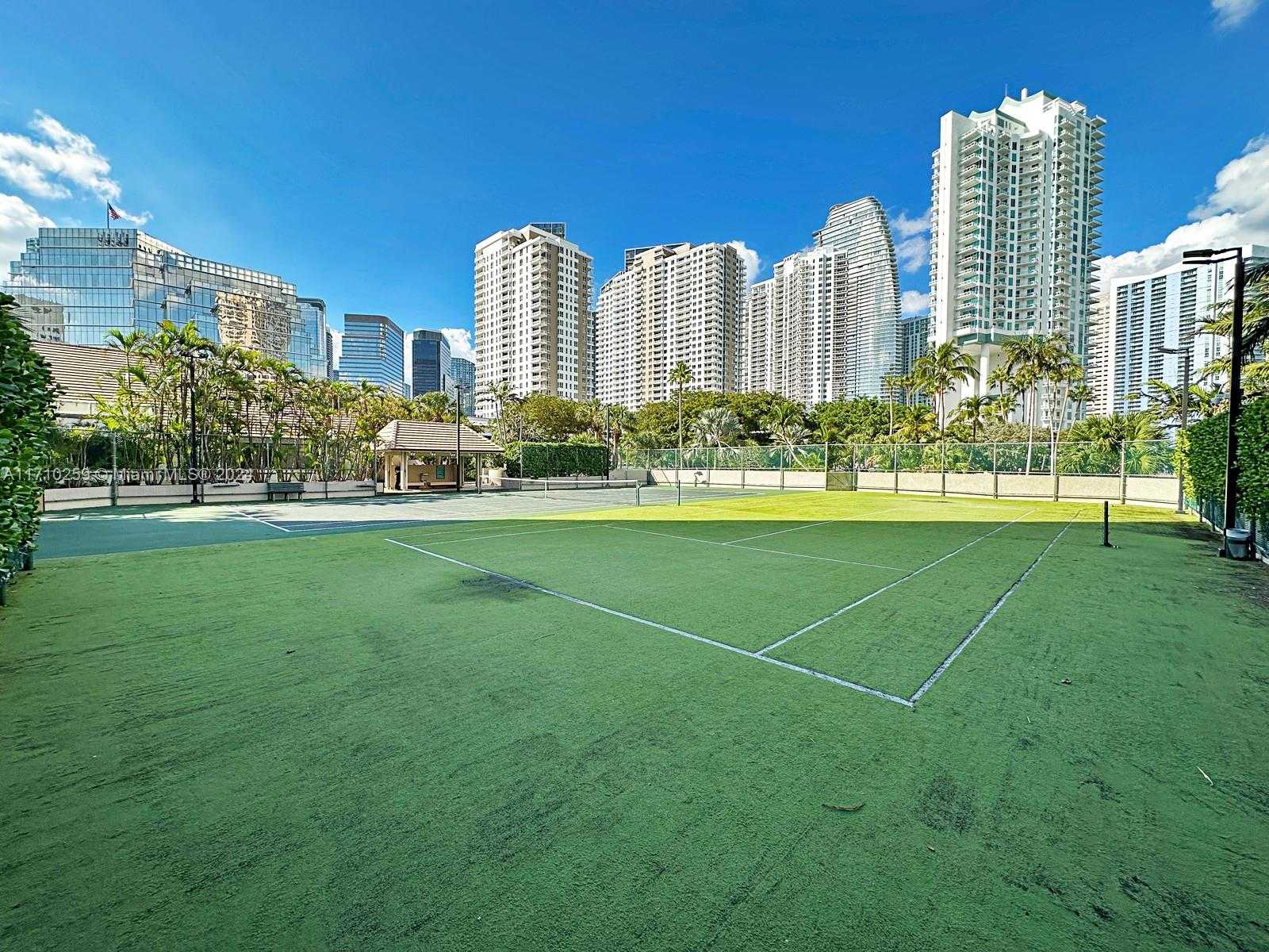 Small Image of 520 BRICKELL KEY DR #A1802, Miami Number 32
