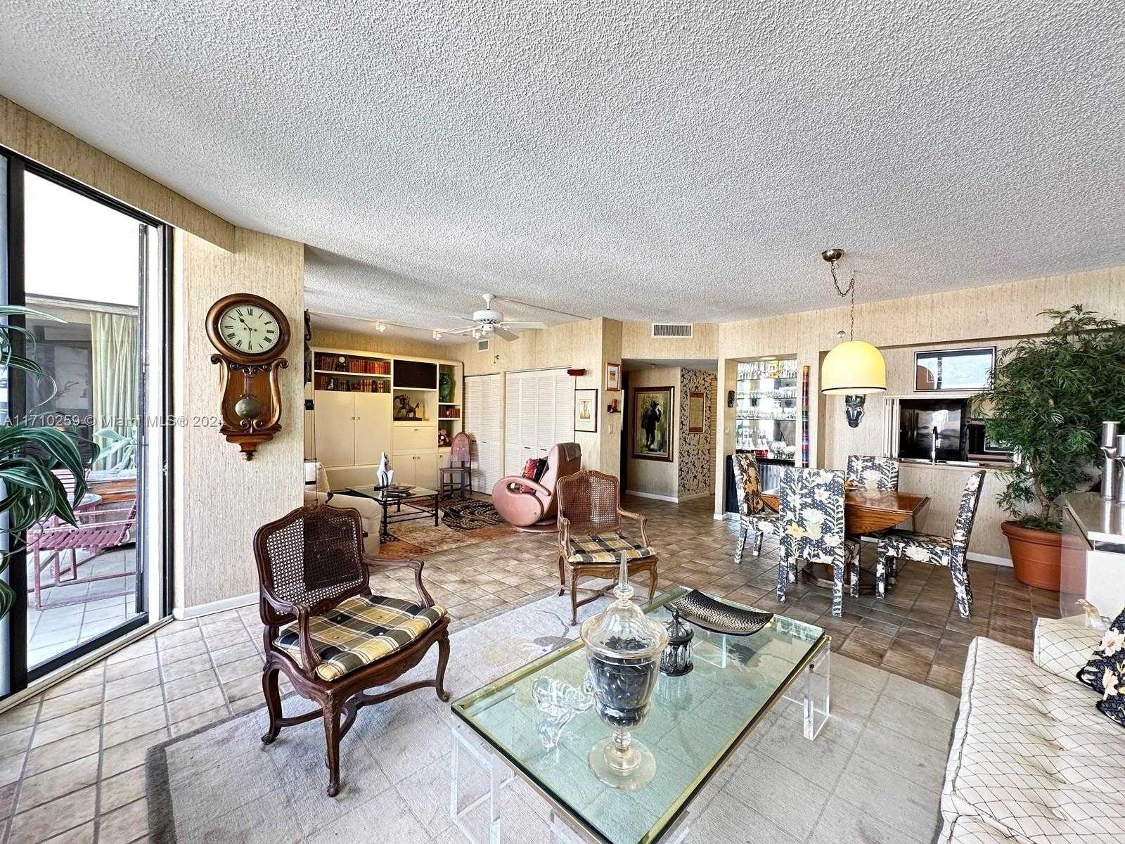 Small Image of 520 BRICKELL KEY DR #A1802, Miami Number 6