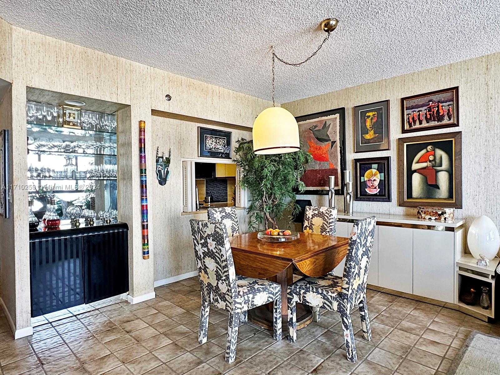 Small Image of 520 BRICKELL KEY DR #A1802, Miami Number 9