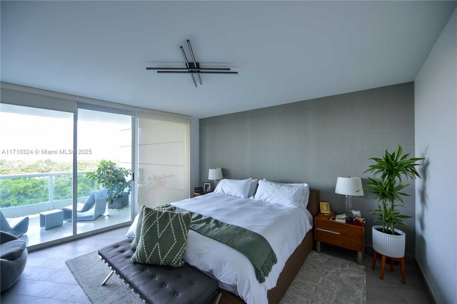 Small Image of 2127 BRICKELL AVE #1005, Miami Number 29