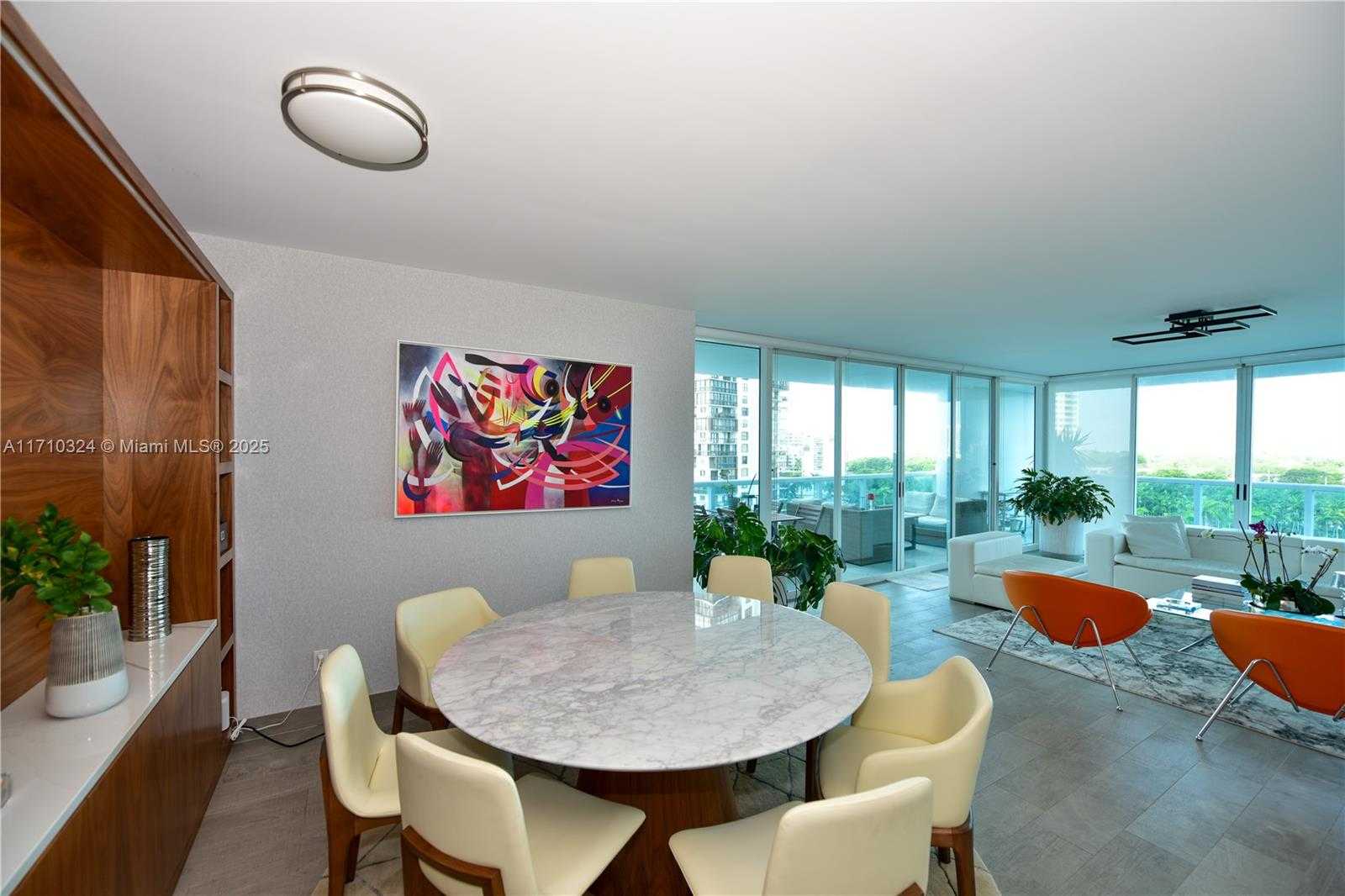 Small Image of 2127 BRICKELL AVE #1005, Miami Number 4
