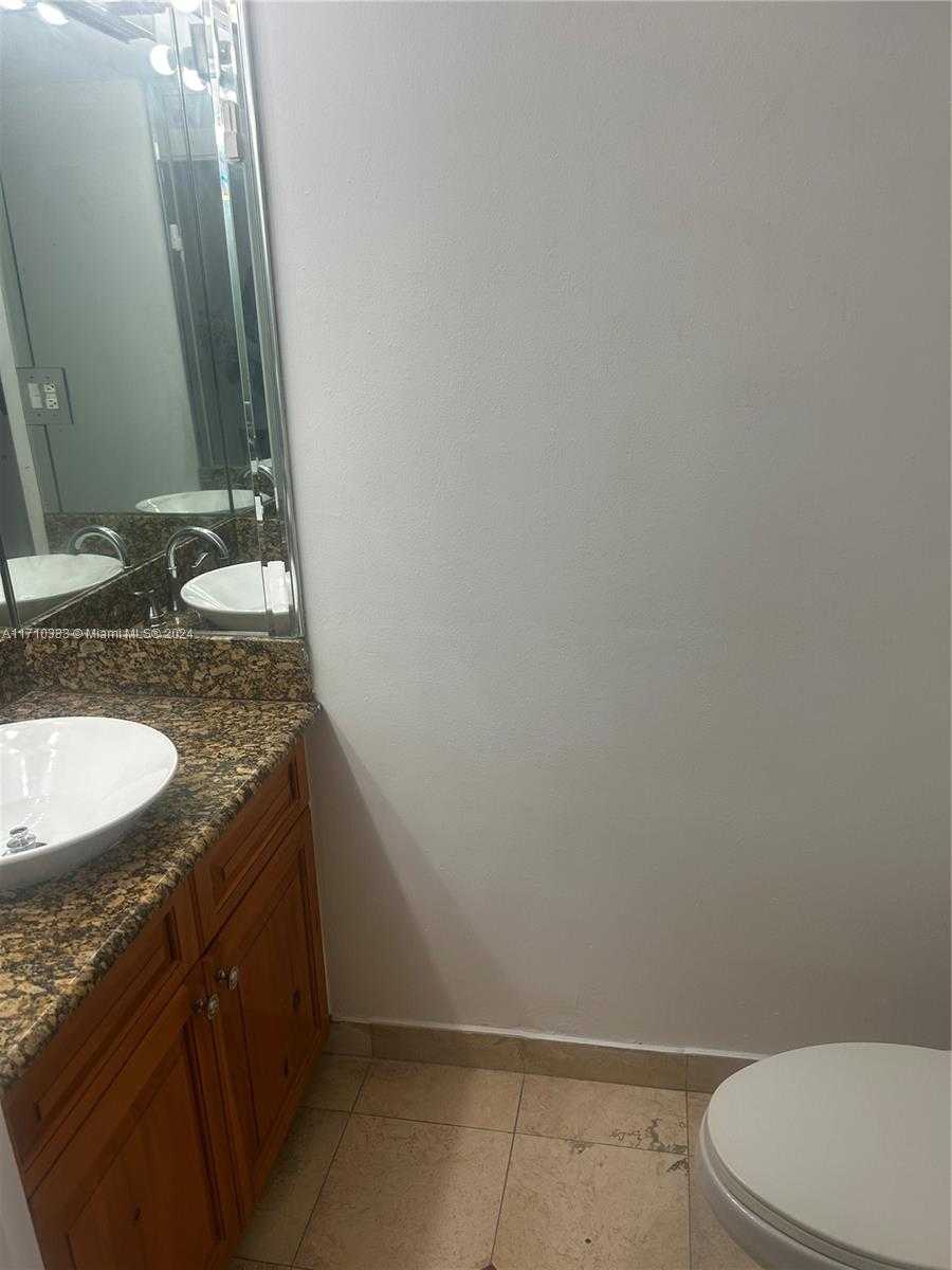 Small Image of 555 NORTH EAST 15TH ST #TS D, Miami Number 13