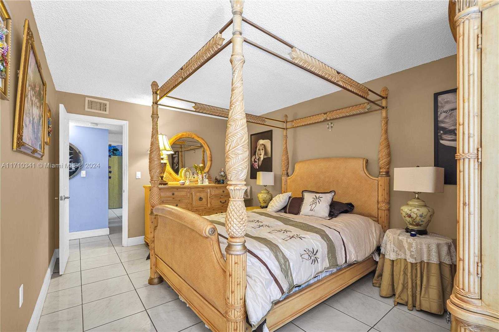 Small Image of 9301 SOUTH WEST 4TH ST #114E, Miami Number 23