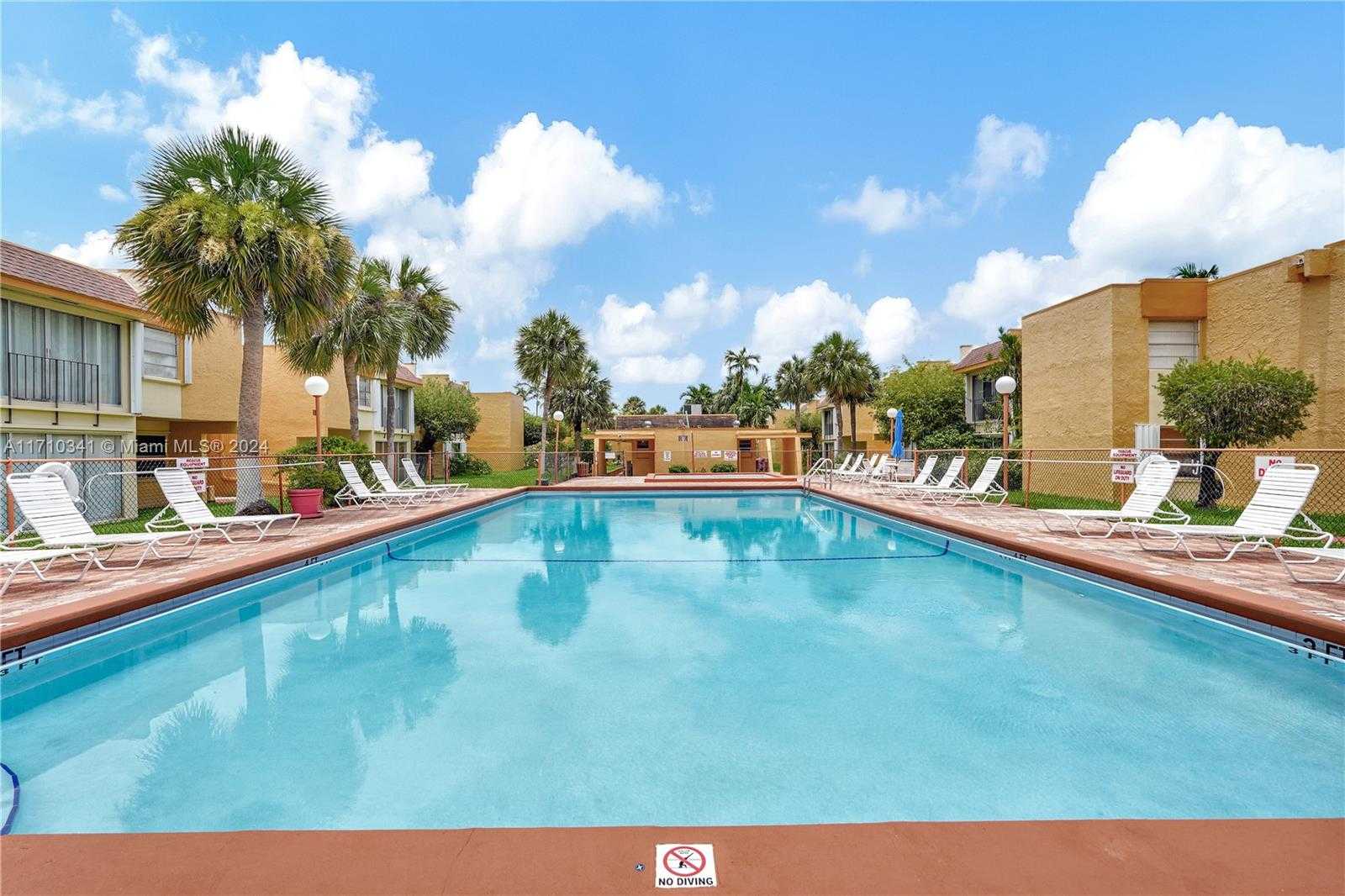 Small Image of 9301 SOUTH WEST 4TH ST #114E, Miami Number 27