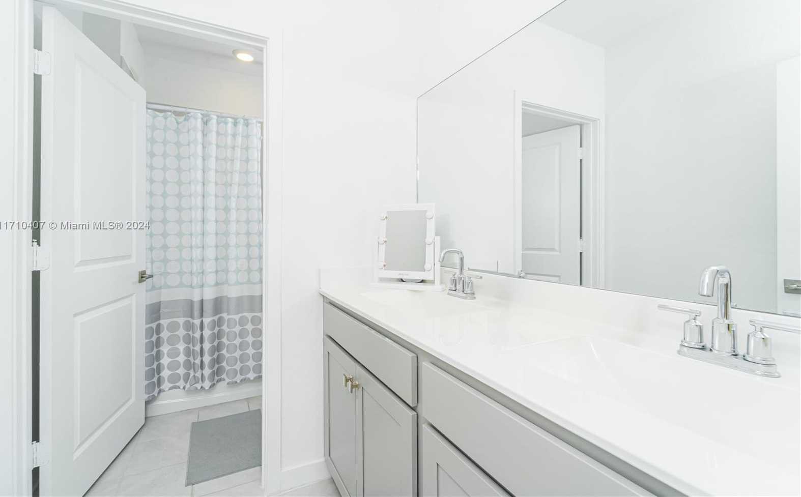 Small Image of 833 SOUTH EAST 19TH ST, Homestead Number 15
