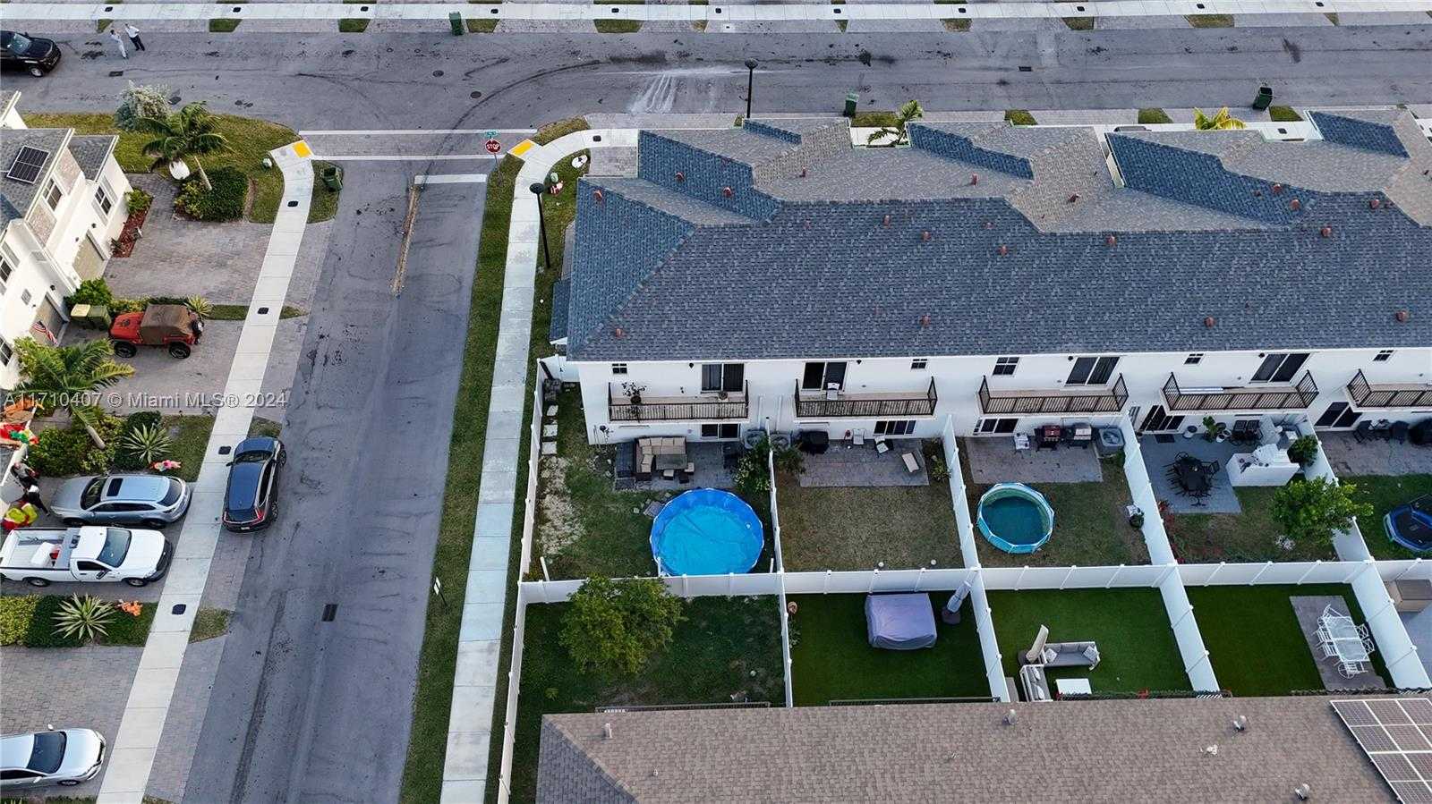 Small Image of 833 SOUTH EAST 19TH ST, Homestead Number 5