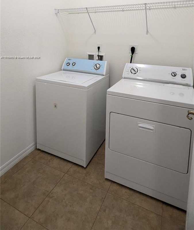 Small Image of 11840 SOUTH WEST 154TH AVE #11840, Miami Number 12