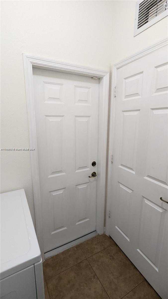 Small Image of 11840 SOUTH WEST 154TH AVE #11840, Miami Number 13
