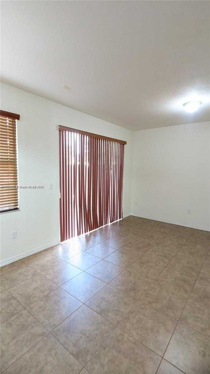 Small Image of 11840 SOUTH WEST 154TH AVE #11840, Miami Number 17