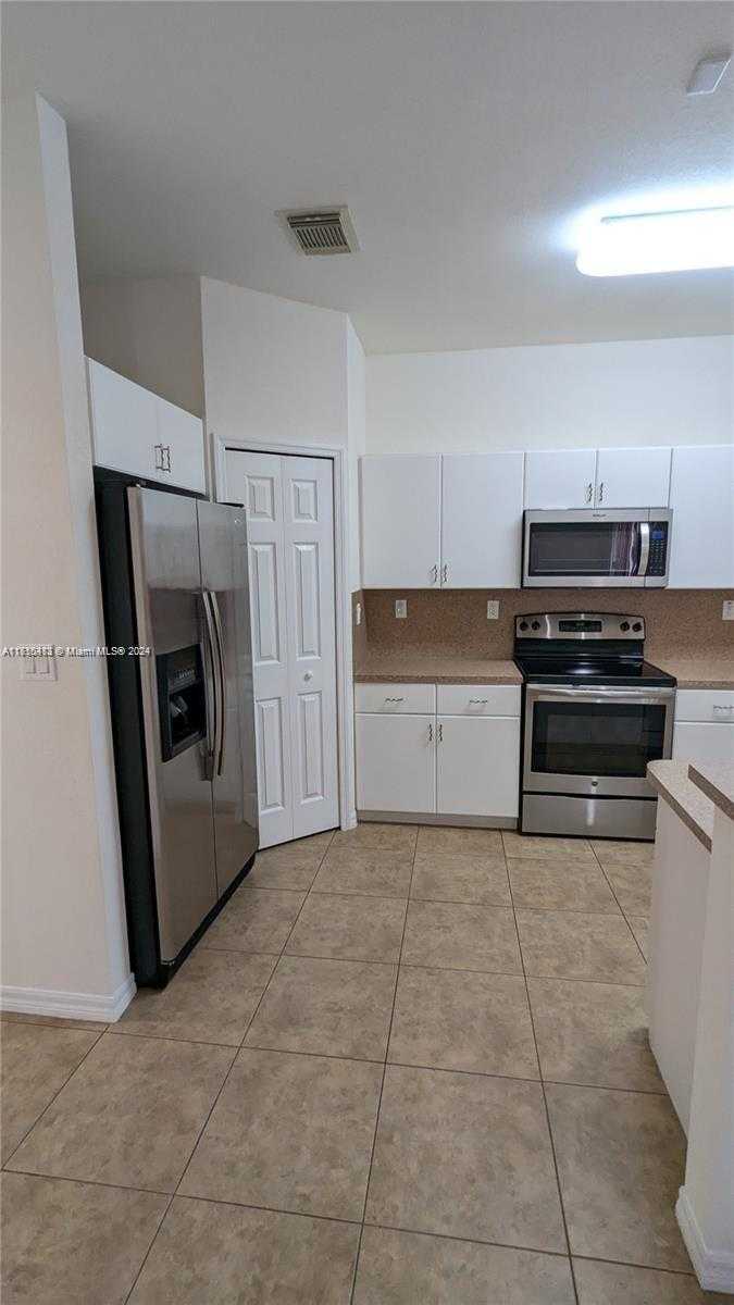 Small Image of 11840 SOUTH WEST 154TH AVE #11840, Miami Number 22