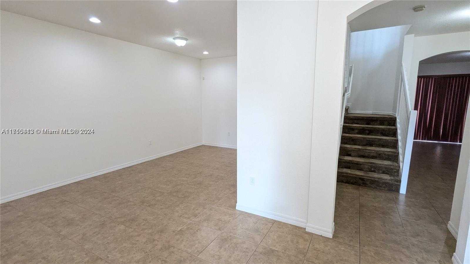 Small Image of 11840 SOUTH WEST 154TH AVE #11840, Miami Number 3