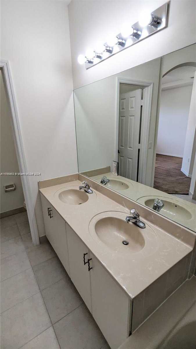 Small Image of 11840 SOUTH WEST 154TH AVE #11840, Miami Number 54