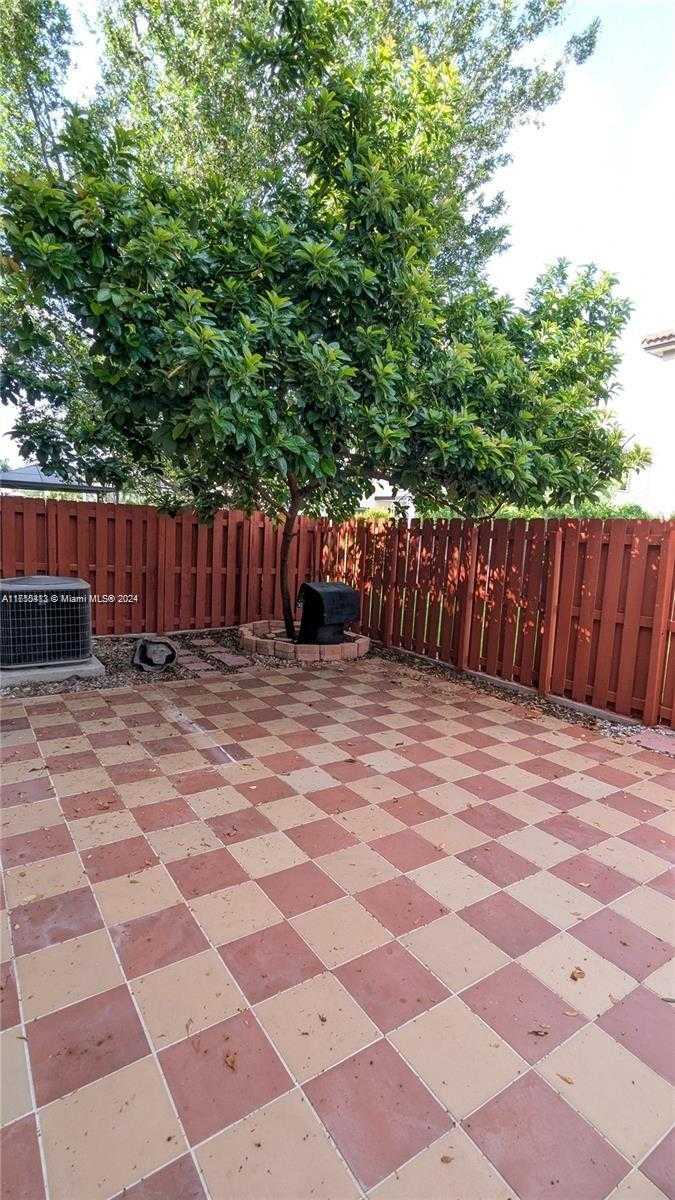 Small Image of 11840 SOUTH WEST 154TH AVE #11840, Miami Number 60