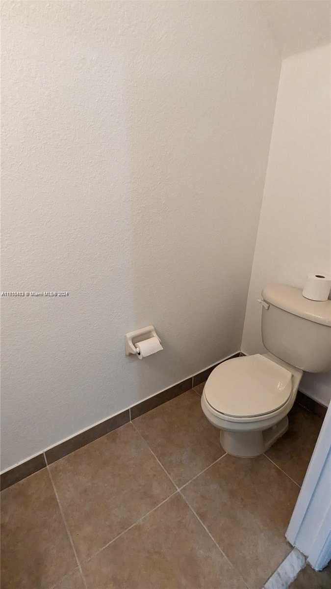 Small Image of 11840 SOUTH WEST 154TH AVE #11840, Miami Number 9