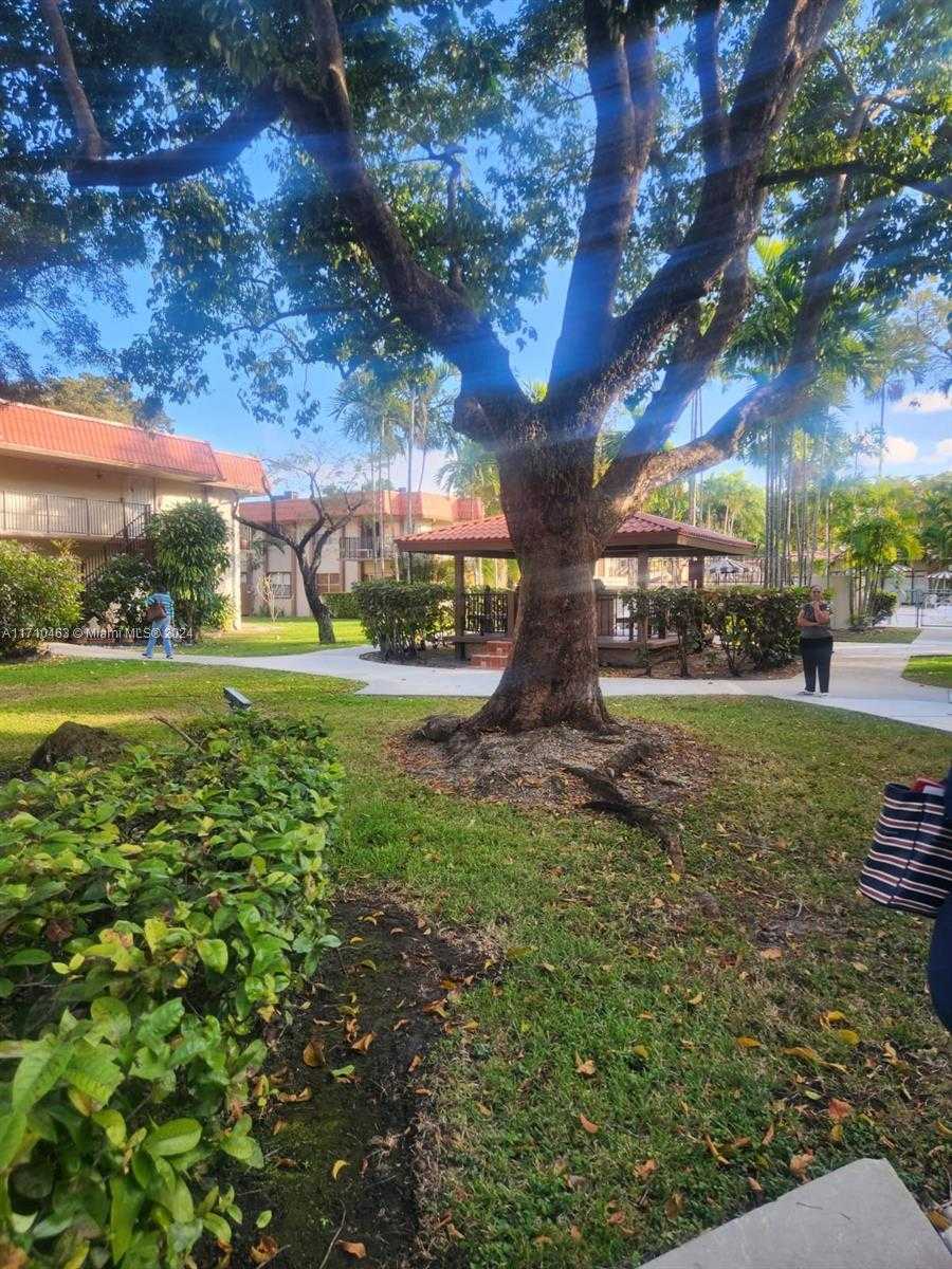 Small Image of 10411 SOUTH WEST 108TH AVE #151, Miami Number 11