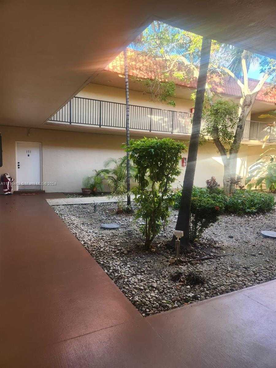 Small Image of 10411 SOUTH WEST 108TH AVE #151, Miami Number 16