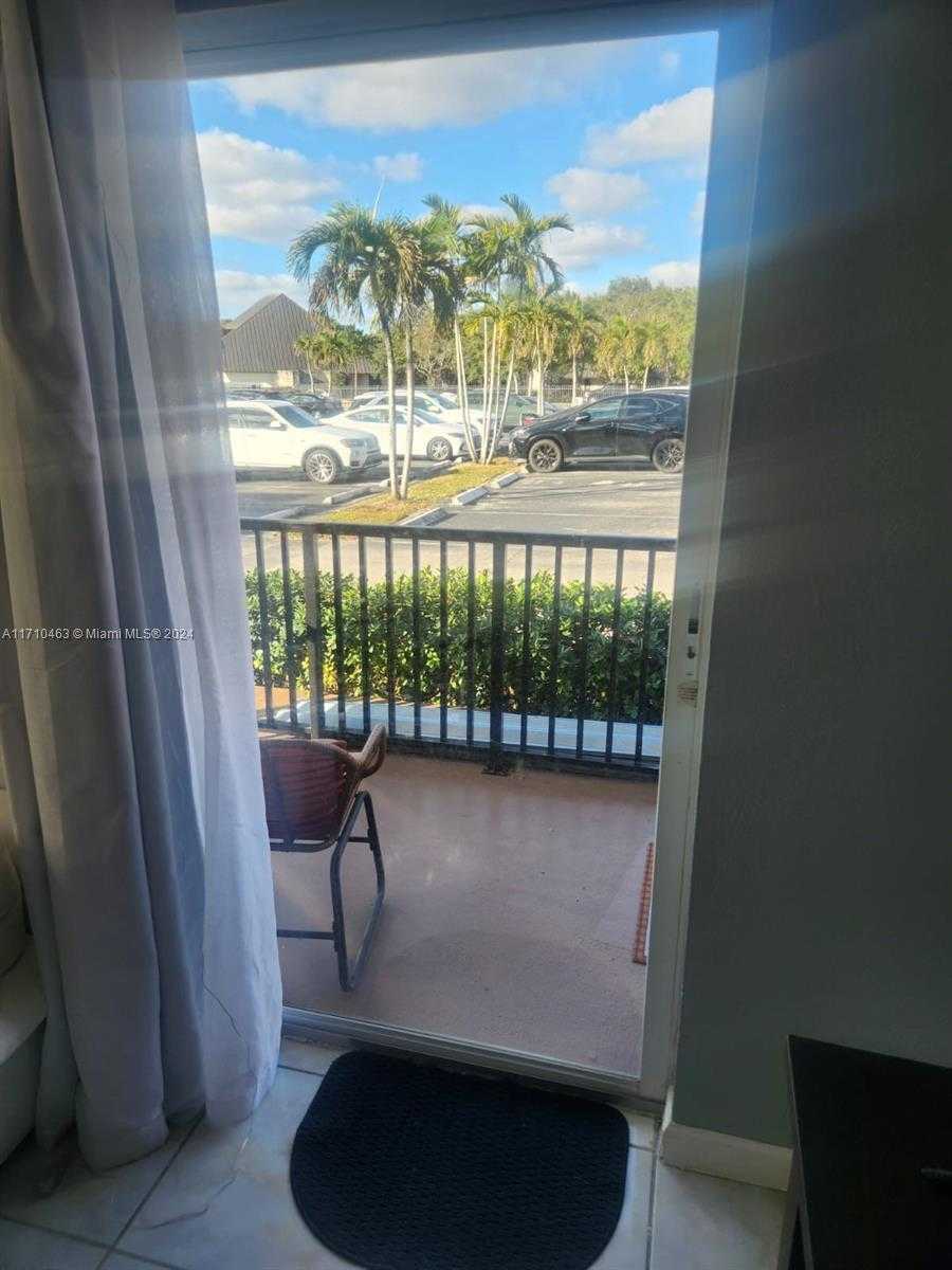 Small Image of 10411 SOUTH WEST 108TH AVE #151, Miami Number 26