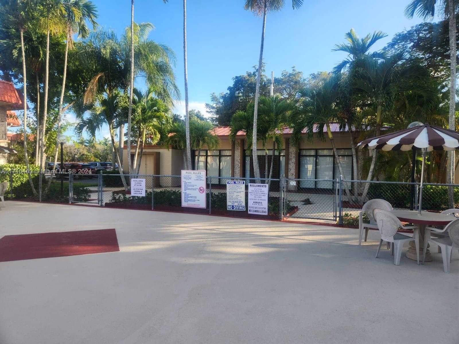 Small Image of 10411 SOUTH WEST 108TH AVE #151, Miami Number 3