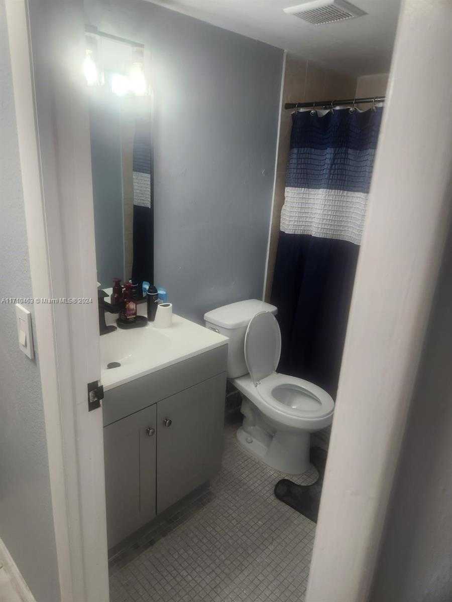 Small Image of 10411 SOUTH WEST 108TH AVE #151, Miami Number 46