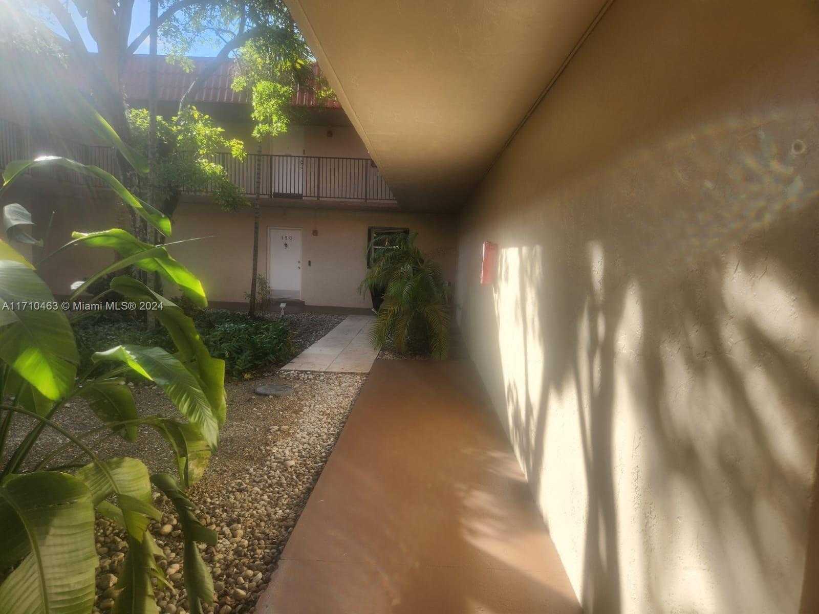 Small Image of 10411 SOUTH WEST 108TH AVE #151, Miami Number 53