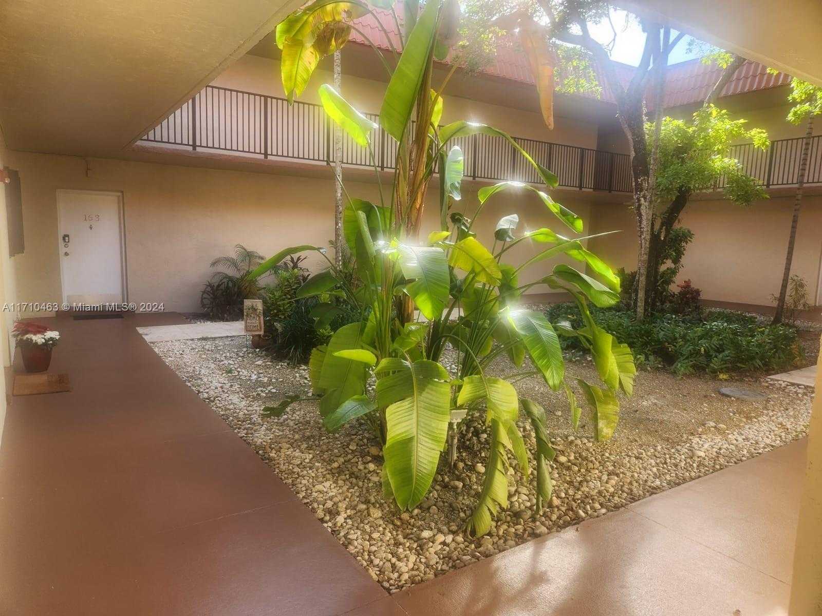 Small Image of 10411 SOUTH WEST 108TH AVE #151, Miami Number 54