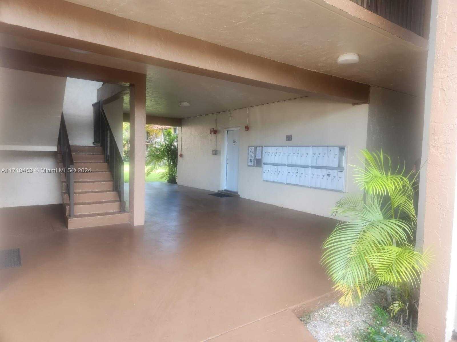 Small Image of 10411 SOUTH WEST 108TH AVE #151, Miami Number 55