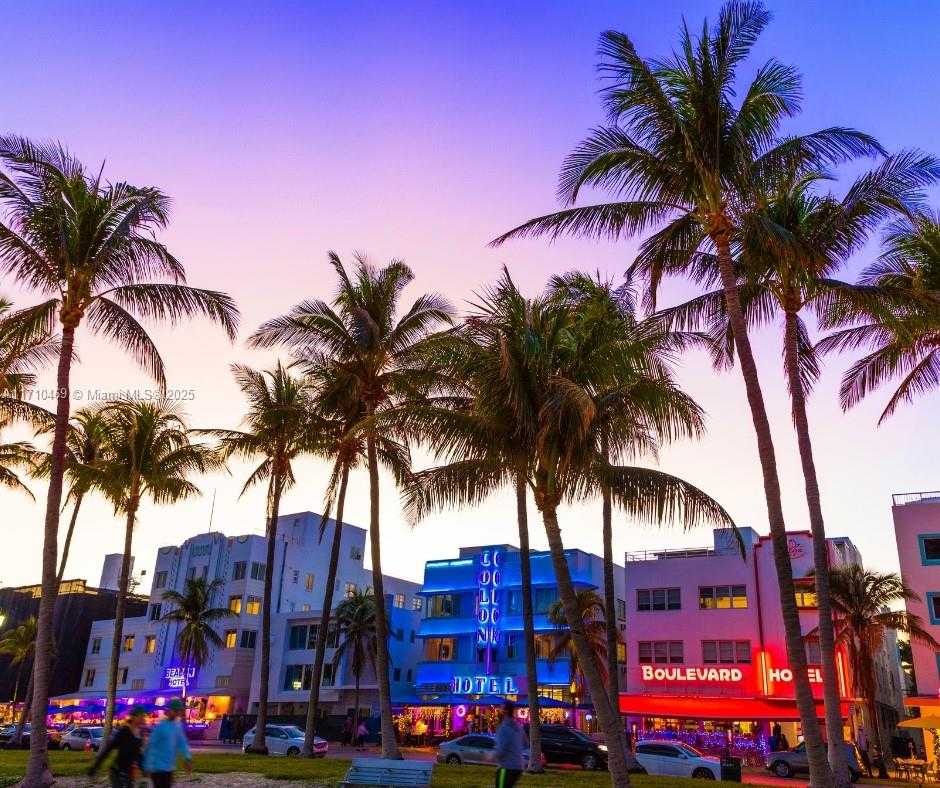 Small Image of 918 OCEAN DR #201, Miami Beach Number 16