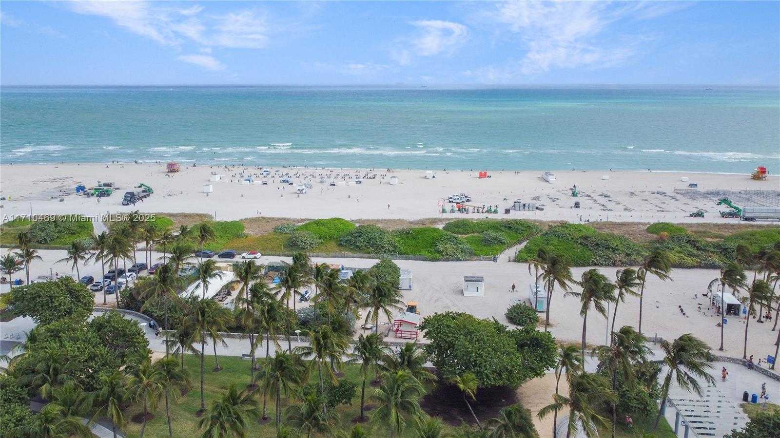 Small Image of 918 OCEAN DR #201, Miami Beach Number 2
