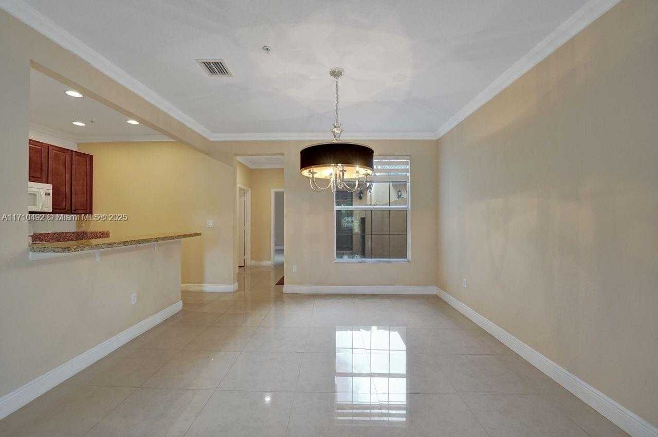 Small Image of 1404 SOUTH WEST 147TH AVE #1404, Pembroke Pines Number 10