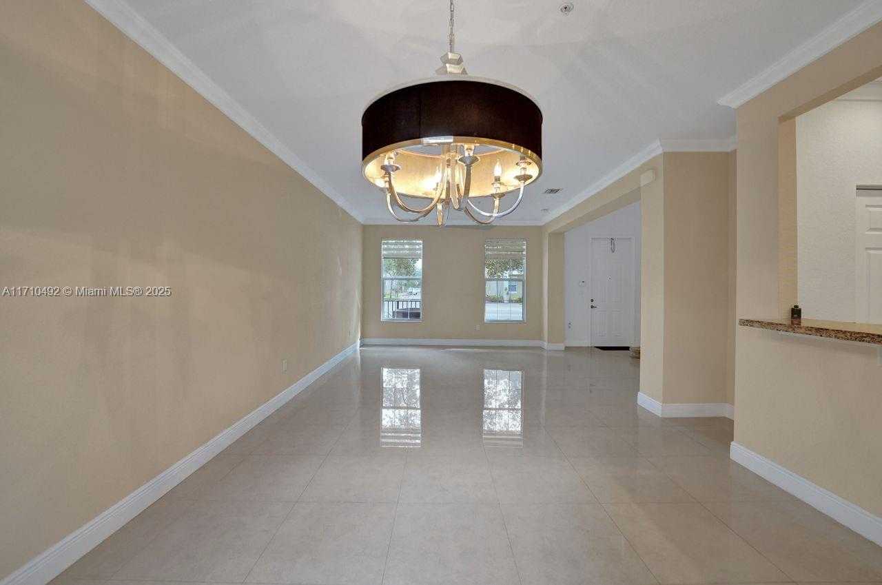 Small Image of 1404 SOUTH WEST 147TH AVE #1404, Pembroke Pines Number 11