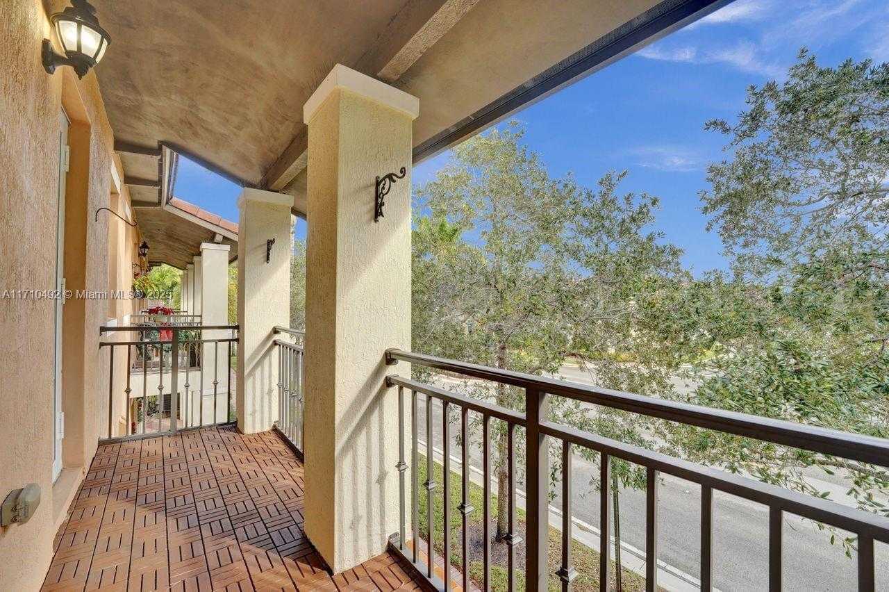 Small Image of 1404 SOUTH WEST 147TH AVE #1404, Pembroke Pines Number 28