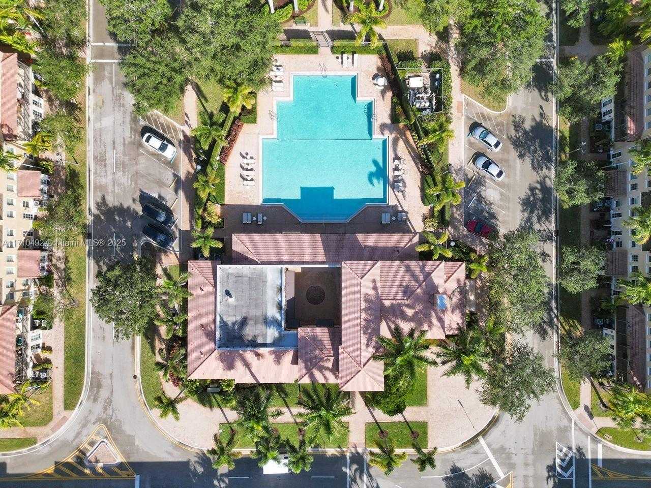 Small Image of 1404 SOUTH WEST 147TH AVE #1404, Pembroke Pines Number 46