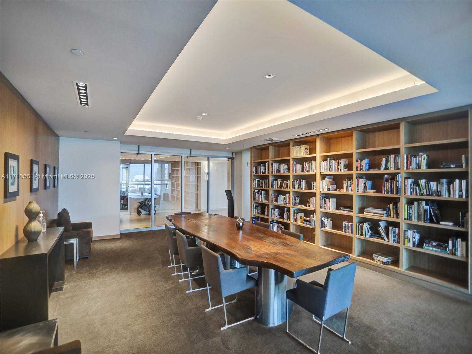 Small Image of 900 BISCAYNE BLVD #501, Miami Number 27