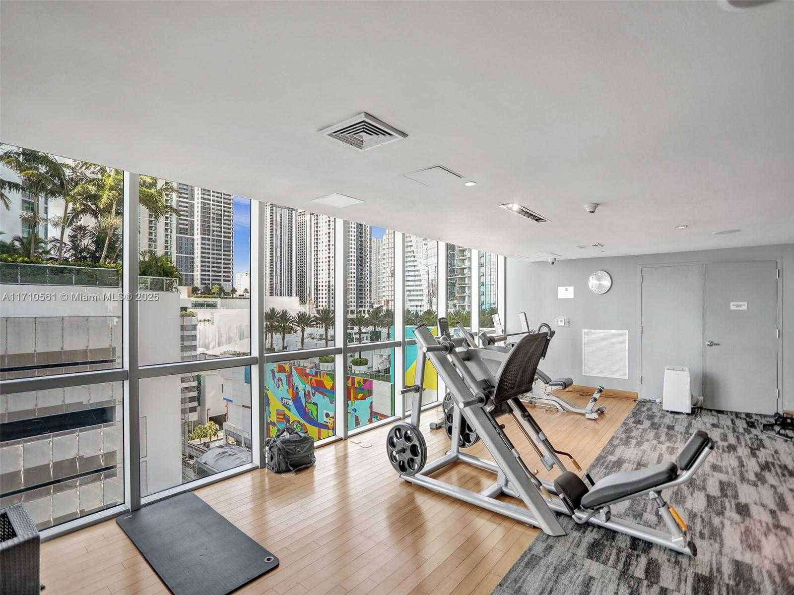 Small Image of 900 BISCAYNE BLVD #501, Miami Number 41