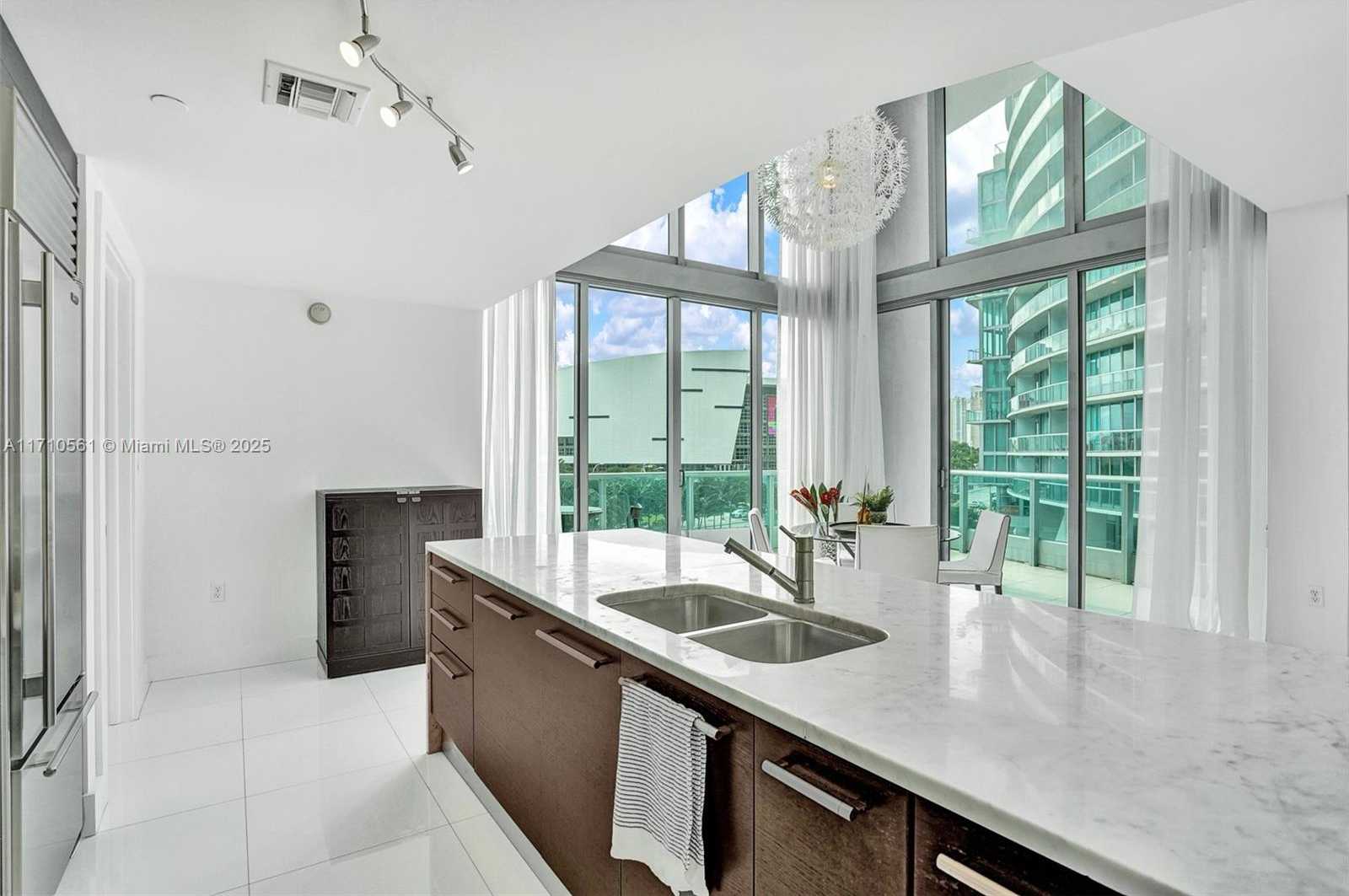 Small Image of 900 BISCAYNE BLVD #501, Miami Number 6