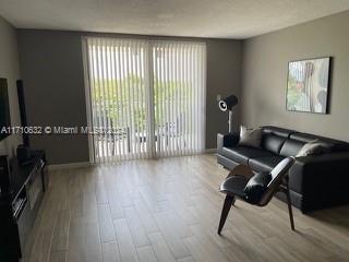 Small Image of 6940 MIAMI GARDENS DR #1-424, Hialeah Number 3