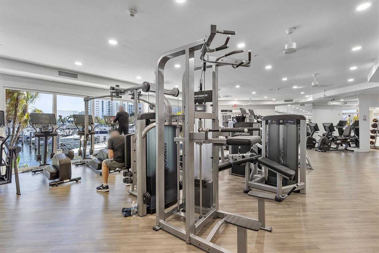 Small Image of 3340 NORTH EAST 190TH ST #1206, Aventura Number 32