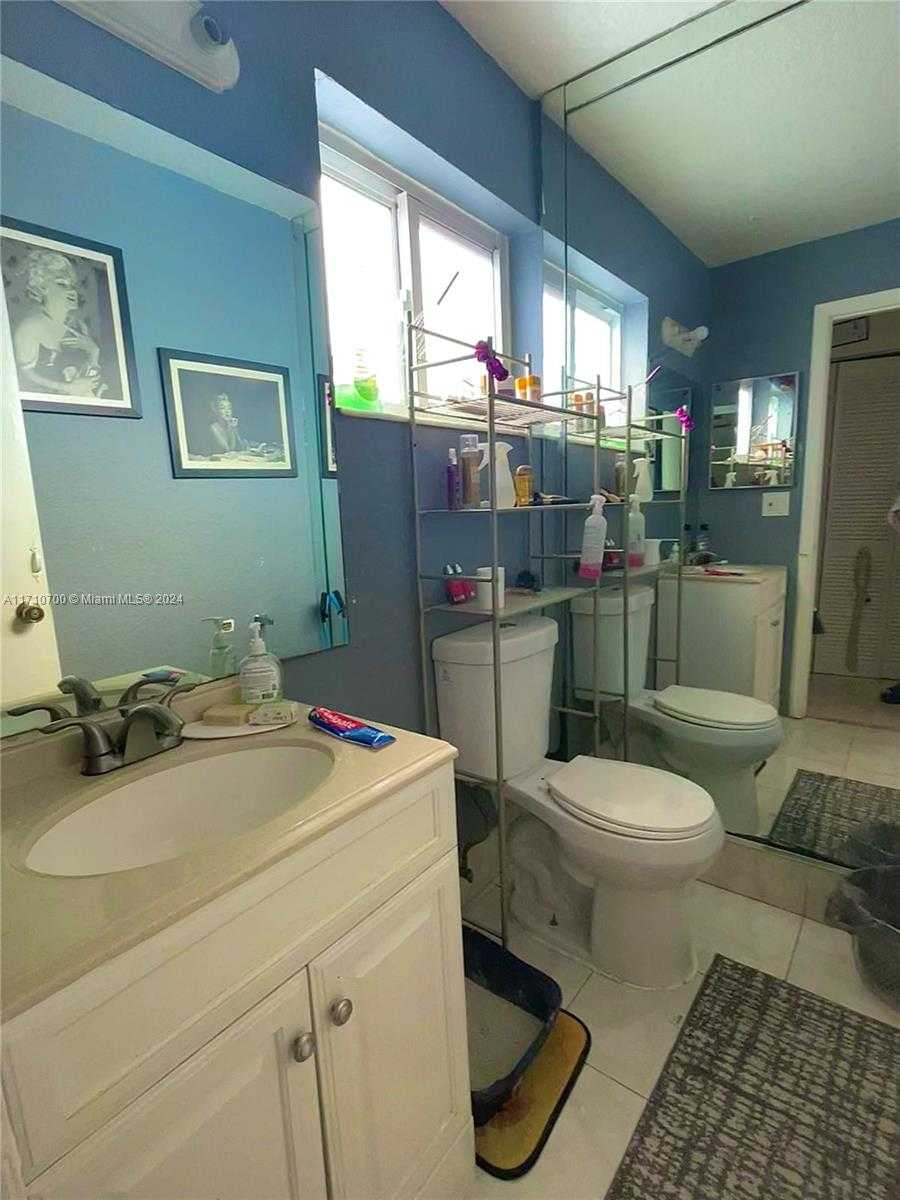 Imagen de Pequeño Objeto