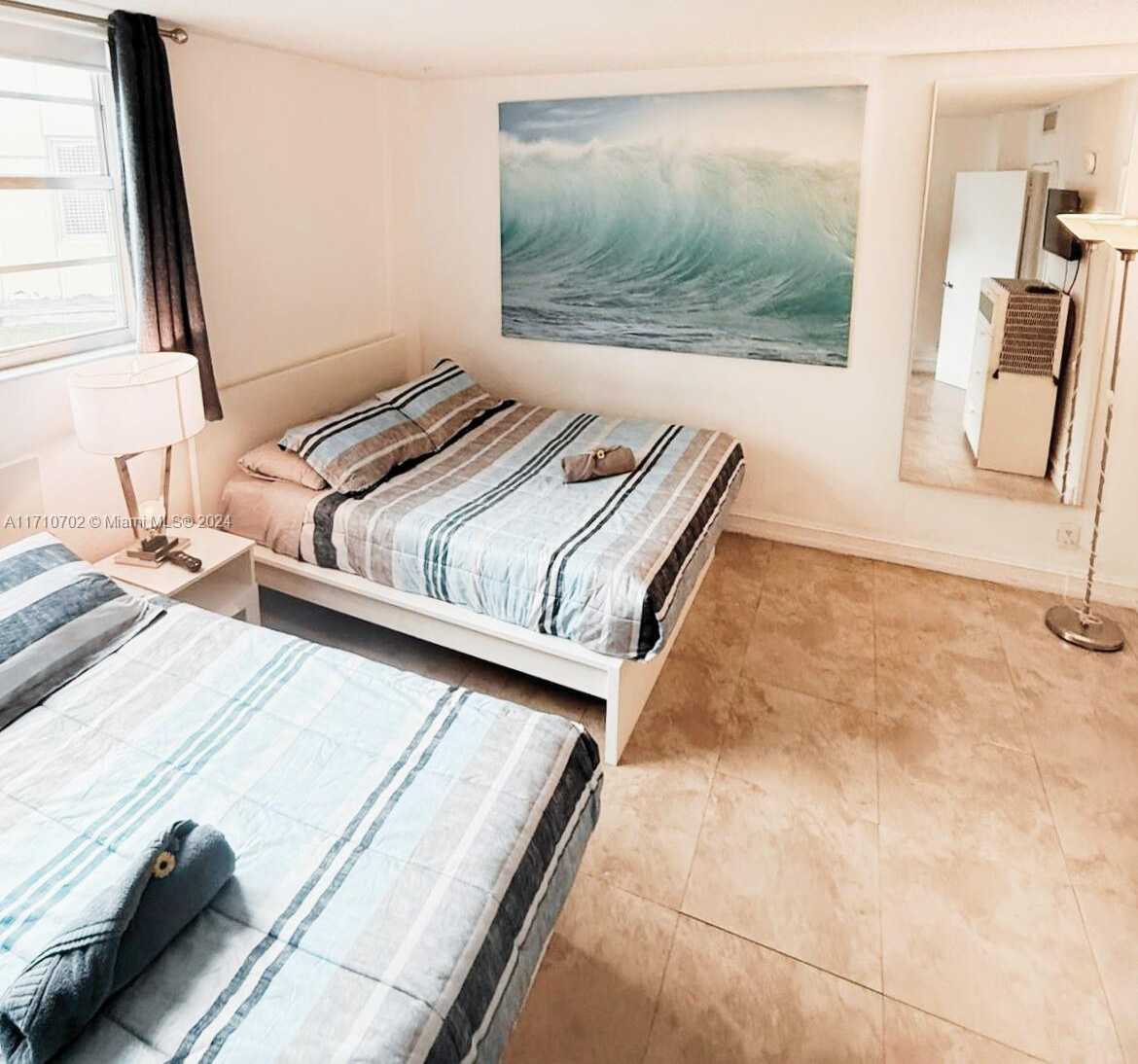 Small Image of 3901 SOUTH OCEAN DR #2Y, Hollywood Number 9