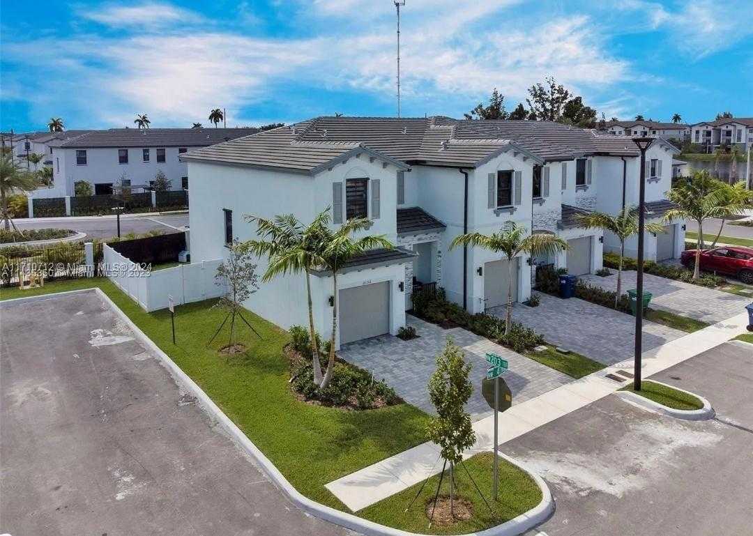 Small Image of 20366 NORTH WEST 4TH PATH #20366, Miami Gardens Number 18