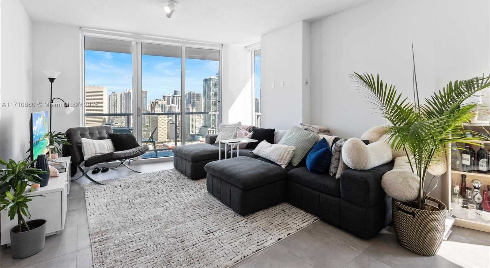 Small Image of 185 SOUTH WEST 7TH ST #3111, Miami Number 13