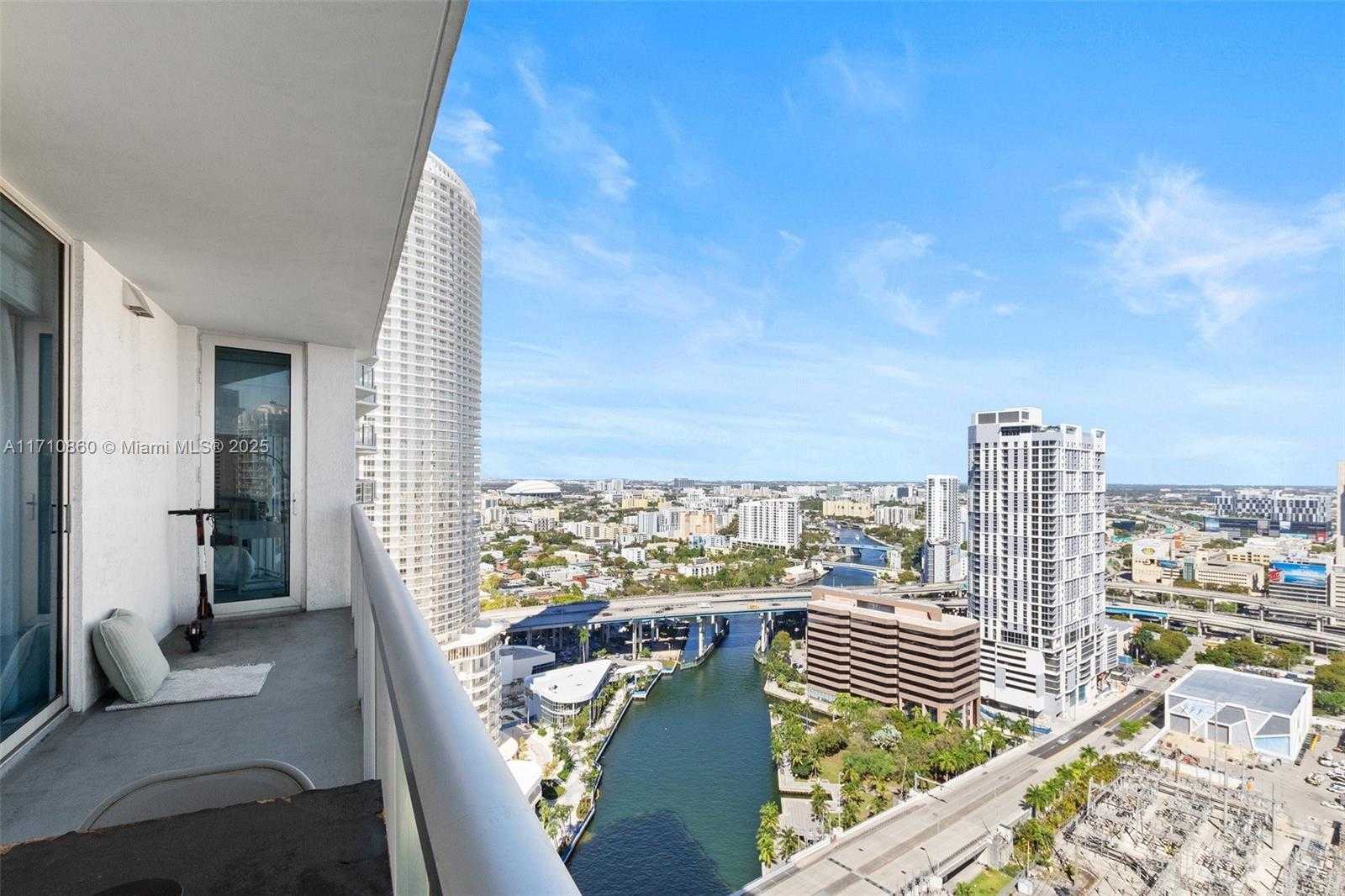 Small Image of 185 SOUTH WEST 7TH ST #3111, Miami Number 15