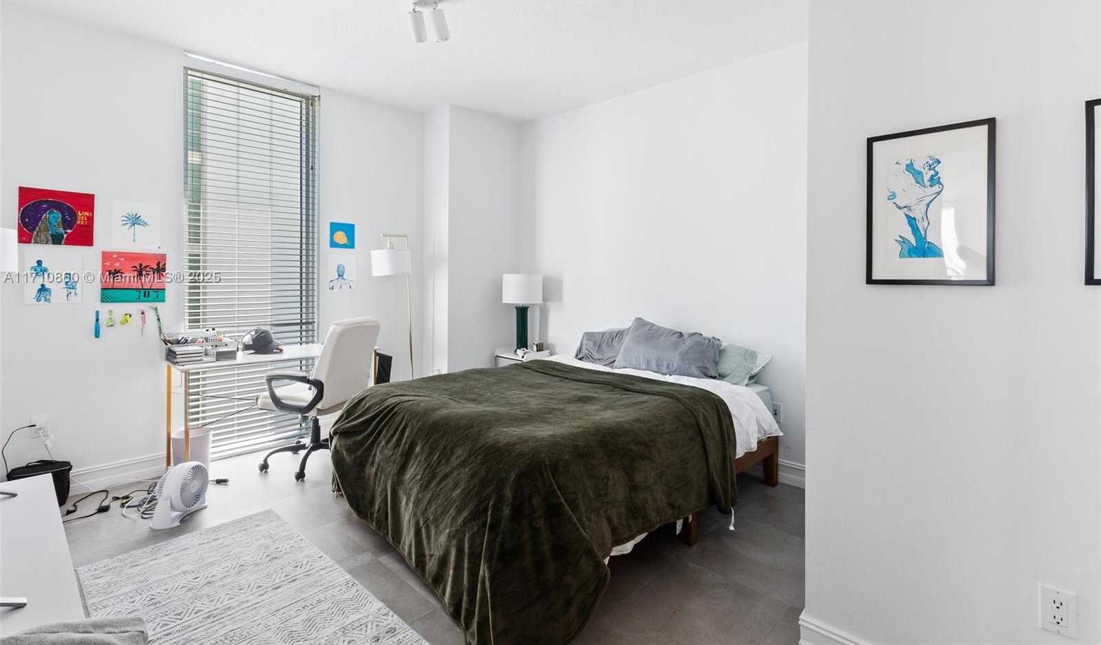 Small Image of 185 SOUTH WEST 7TH ST #3111, Miami Number 25