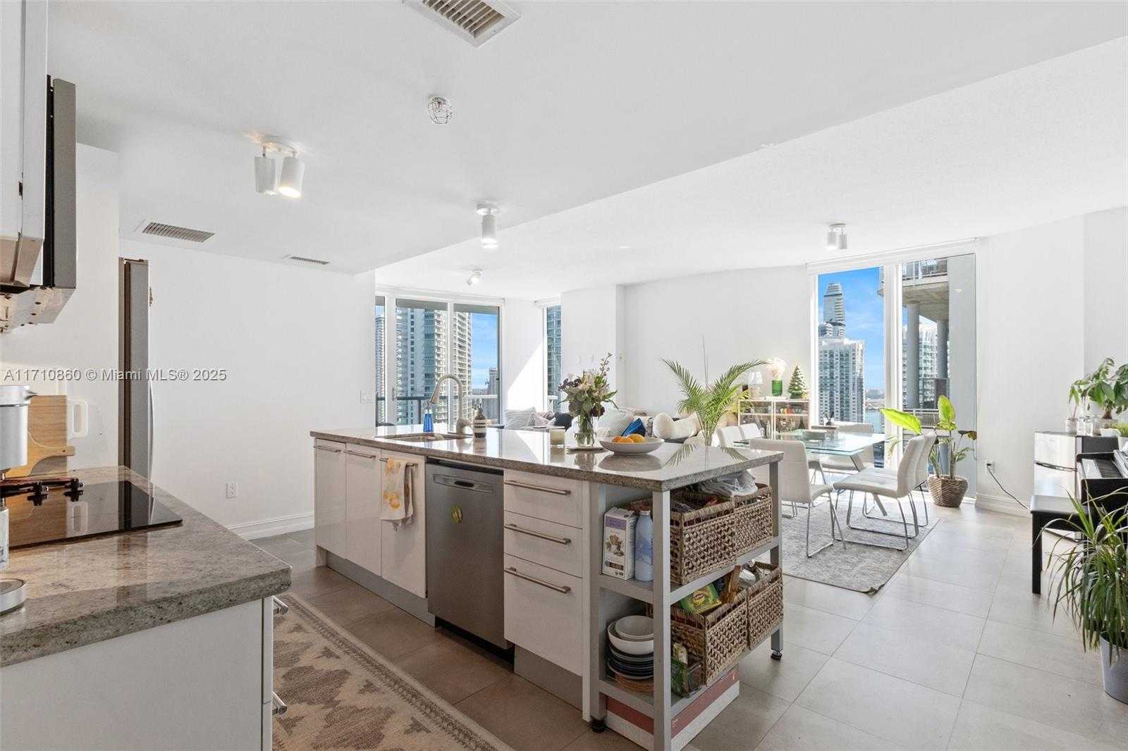 Small Image of 185 SOUTH WEST 7TH ST #3111, Miami Number 5
