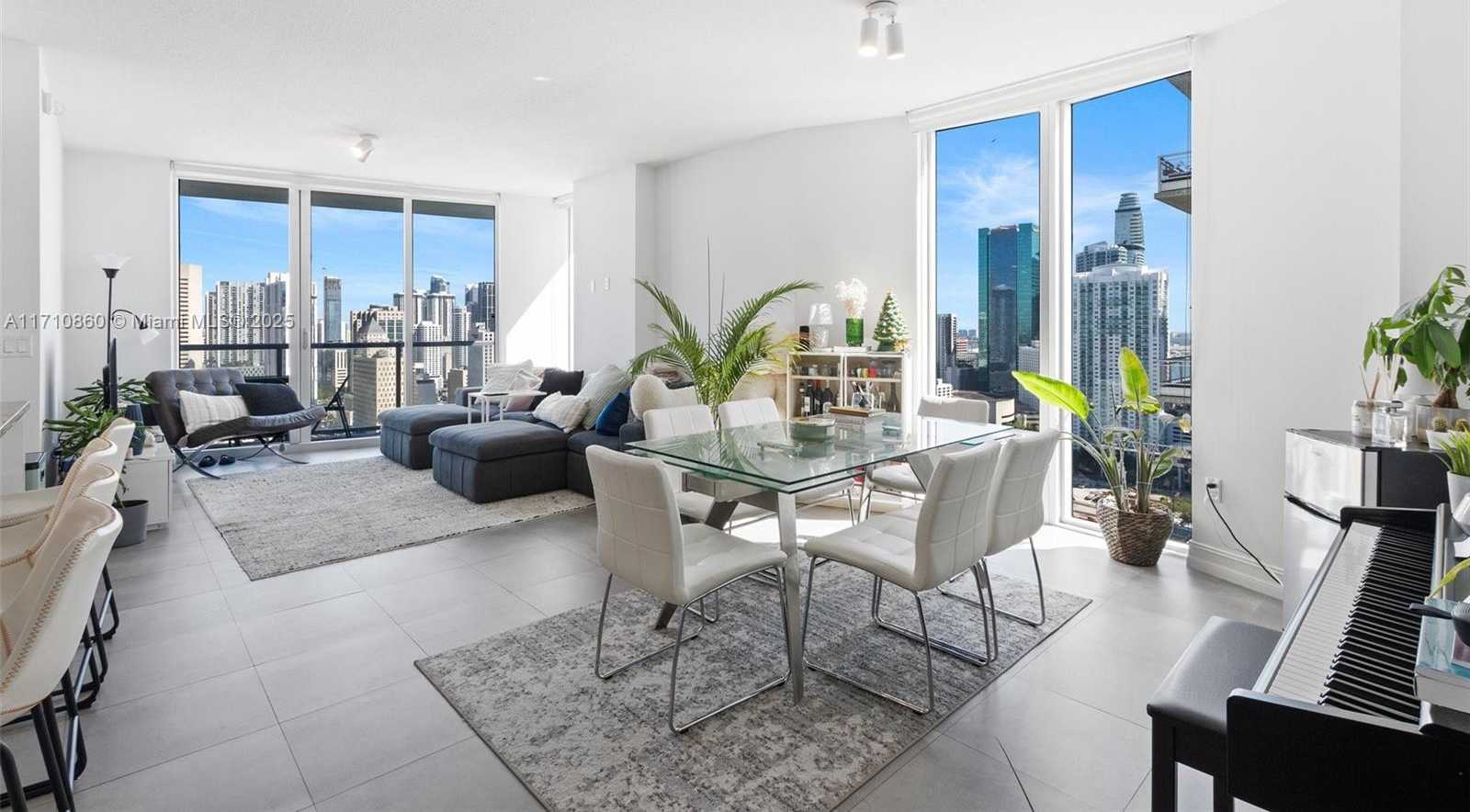 Small Image of 185 SOUTH WEST 7TH ST #3111, Miami Number 8